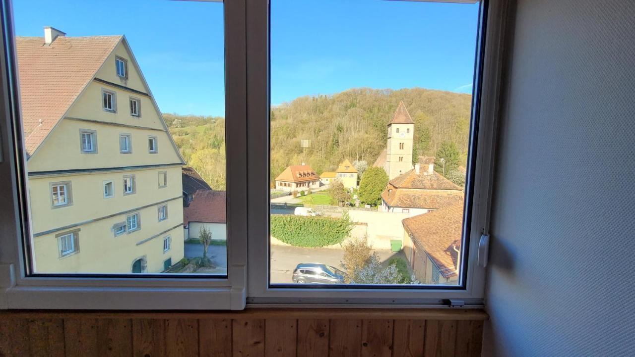 Отель Schwarzes Lamm Ротенбург-на-Таубере Экстерьер фото